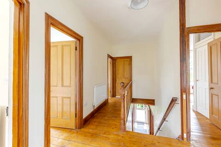Vacation Rentals (United Kingdom, --, --)