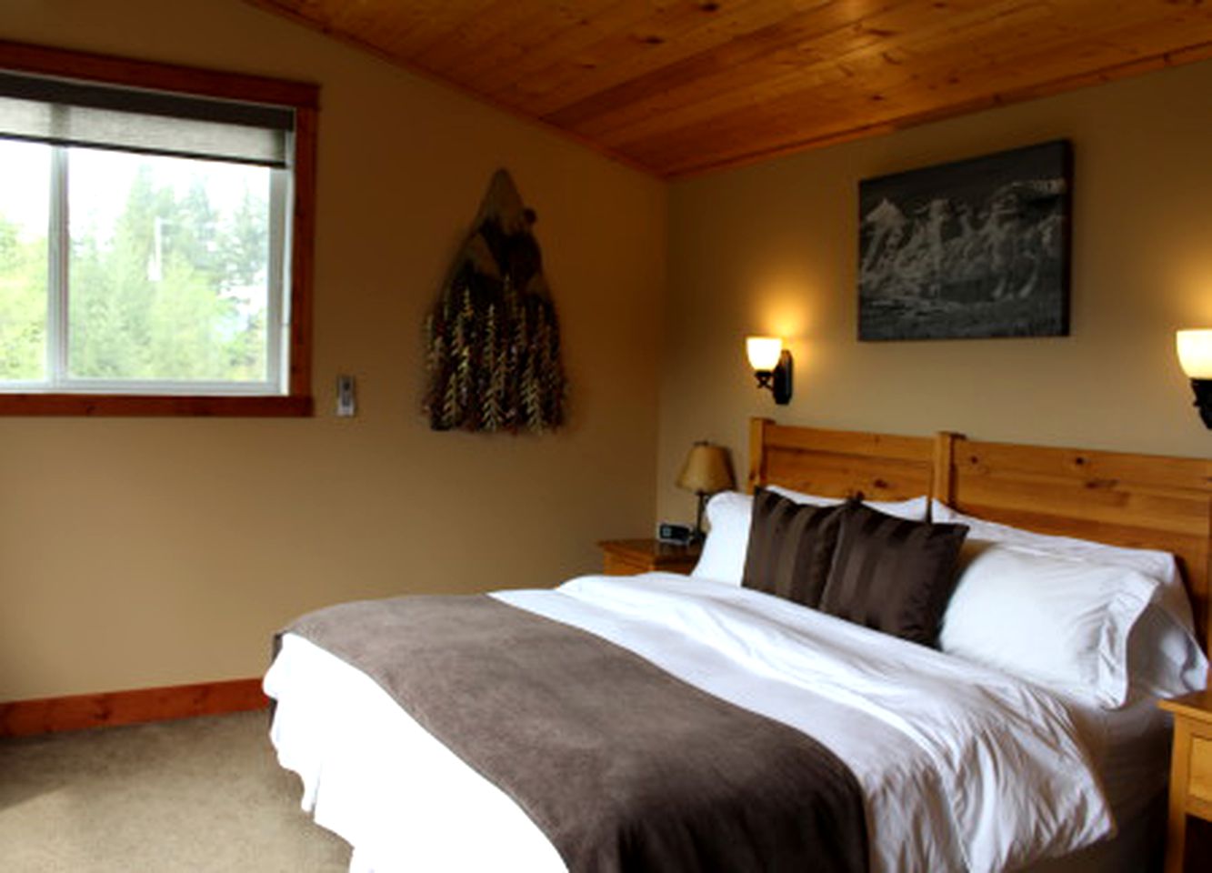 Spacious Cabin for Family Getaways in the Canadian Rockies near Golden, British Columbia
