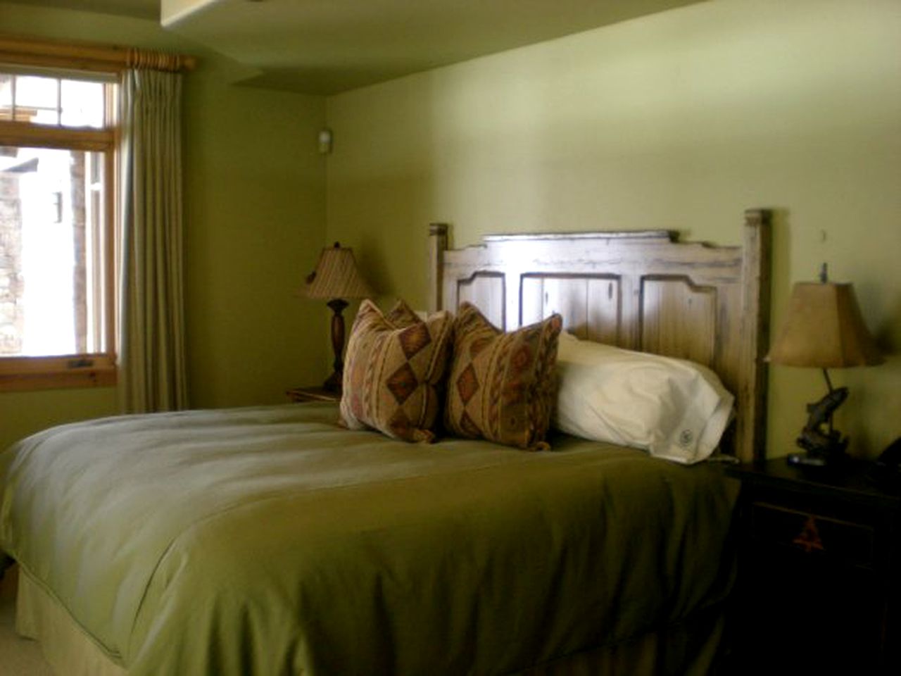 Romantic Suite Rental at Charming Ranch near Bozeman, Montana