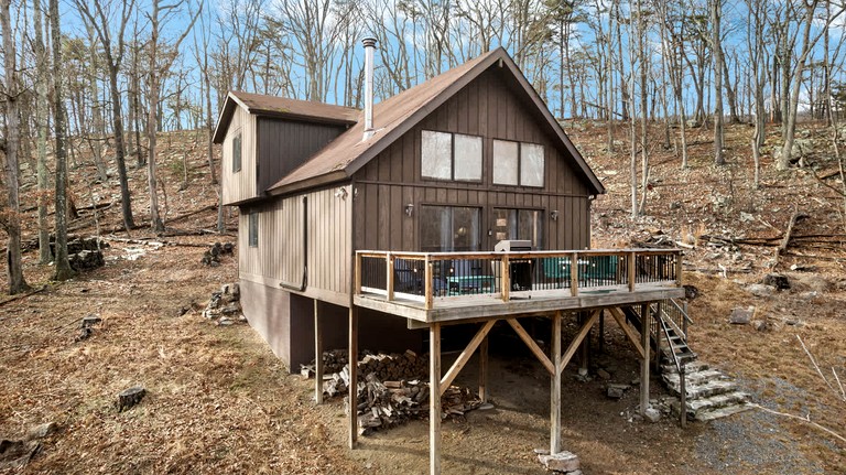 Cabins (United States of America, --, West Virginia)