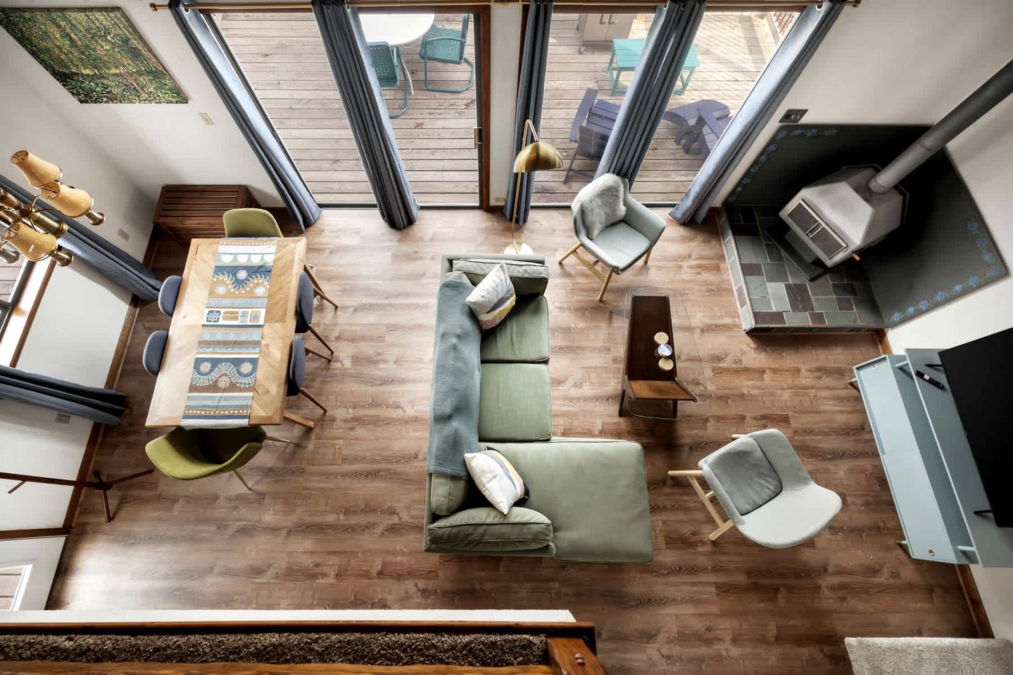 Tranquil Cabin in Berkeley Springs State Park with Wood Burning Stove, Fire Pit, Grill, and a Hammock for the Ultimate Relaxing Getaway