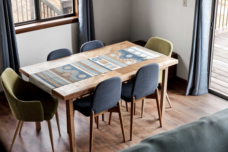 Cabins (United States of America, --, West Virginia)