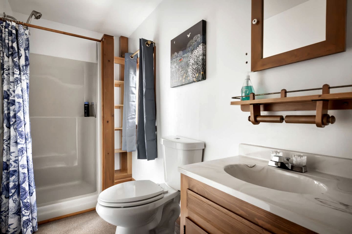 Tranquil Cabin in Berkeley Springs State Park with Wood Burning Stove, Fire Pit, Grill, and a Hammock for the Ultimate Relaxing Getaway