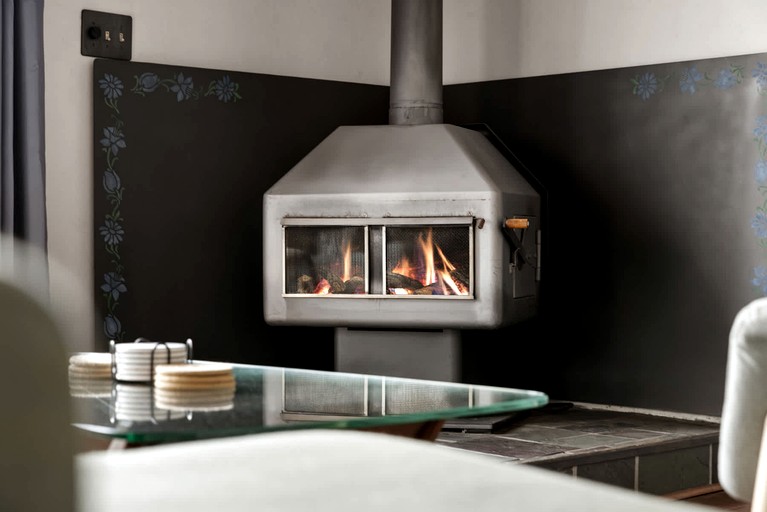 Cabins (United States of America, --, West Virginia)