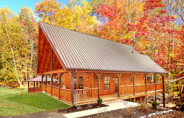 Cabins (United States, Gatlinburg, Tennessee)