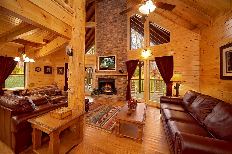 Cabins (United States, Gatlinburg, Tennessee)