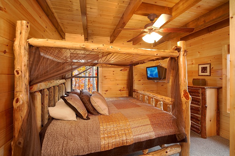 Cabins (United States, Gatlinburg, Tennessee)