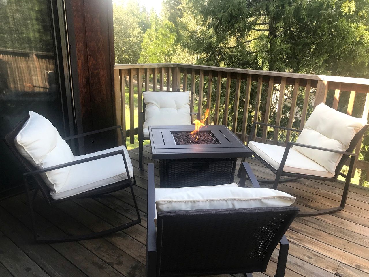 Pet-Perfect Pine Mountain Lake: Explore Beaches from Your Pet-Friendly Rental