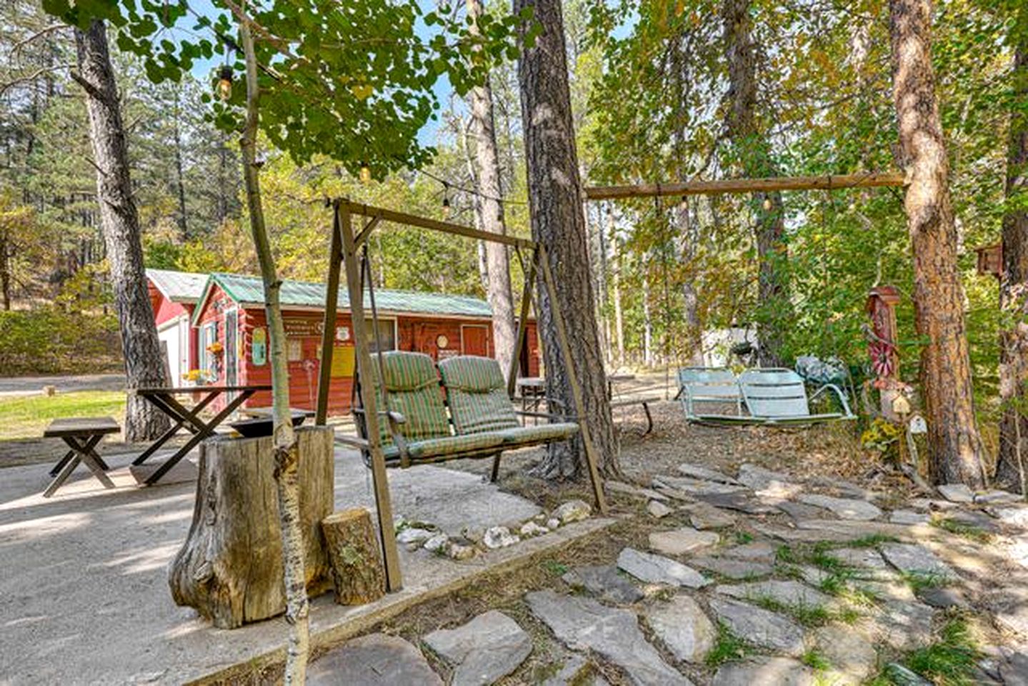 Enchanting Historic Cabin Haven near Black Hills Mountain in South Dakota