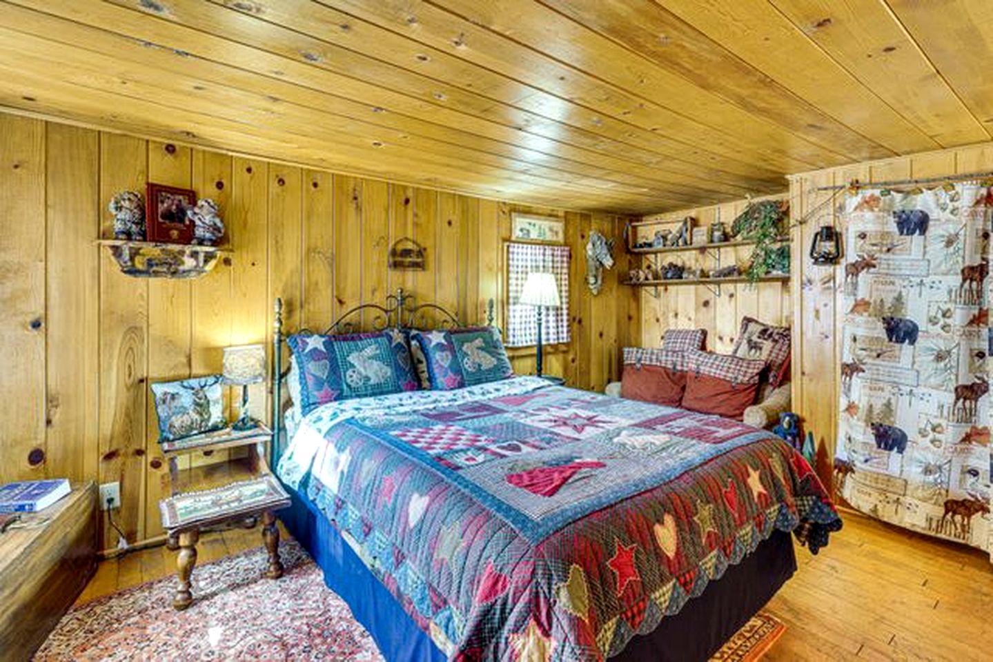 Enchanting Historic Cabin Haven near Black Hills Mountain in South Dakota