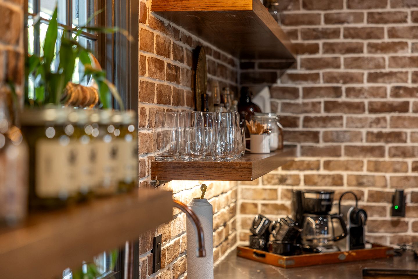 Private Luxury Lodge with Hot Tub for Family Reunions and Special Celebrations in Townsend, Georgia