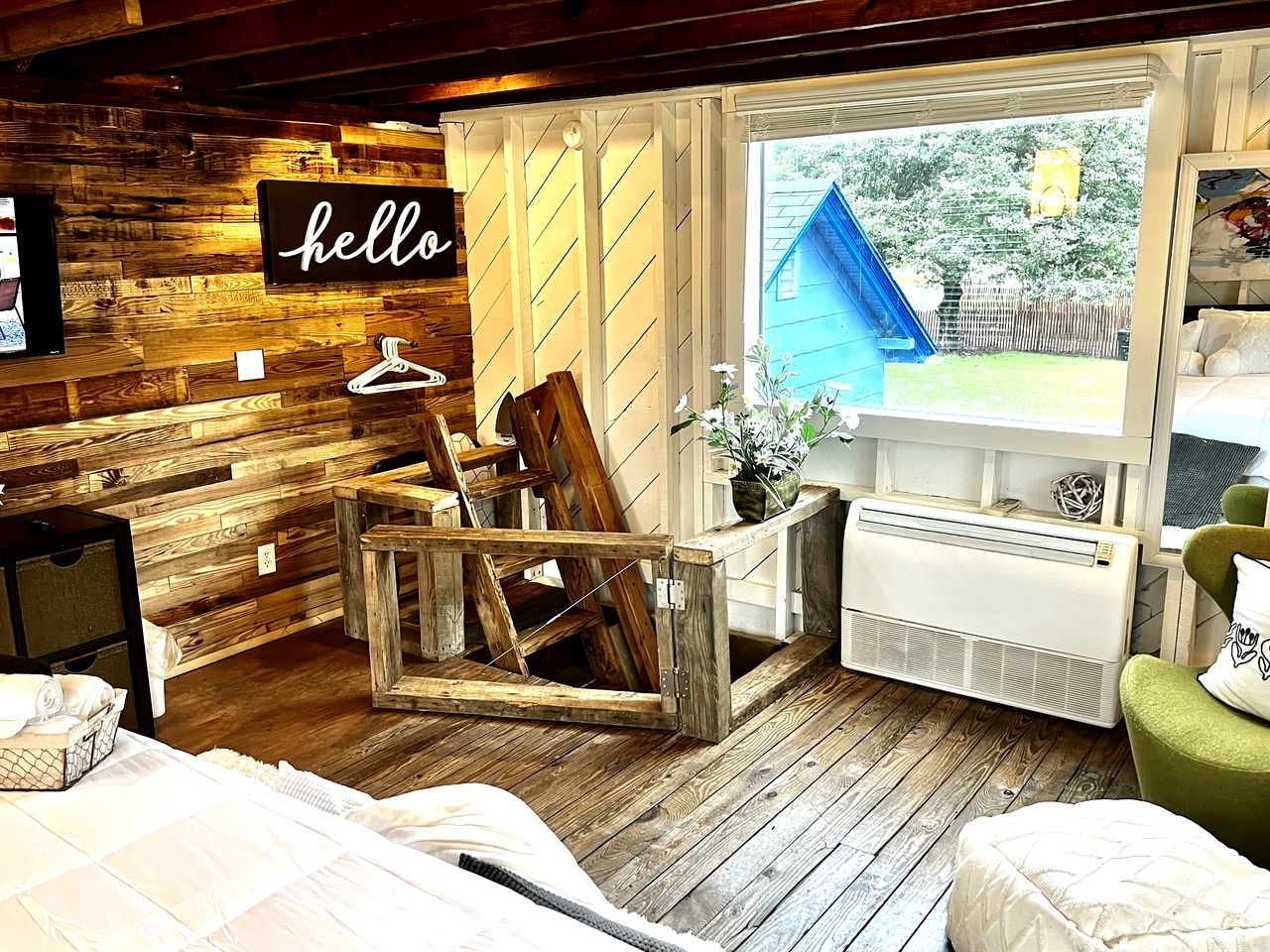 Fantastic Cabin Close to Gorgeous Hiking Trails in Cape Charles, Virginia