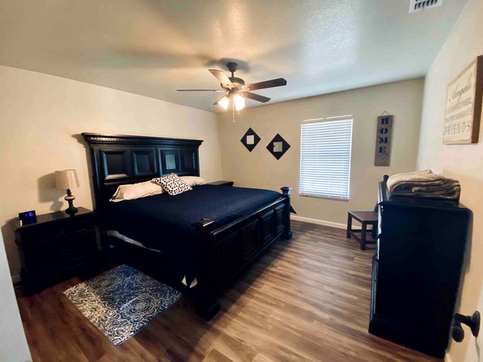 Cabins (United States of America, Mico, Texas)