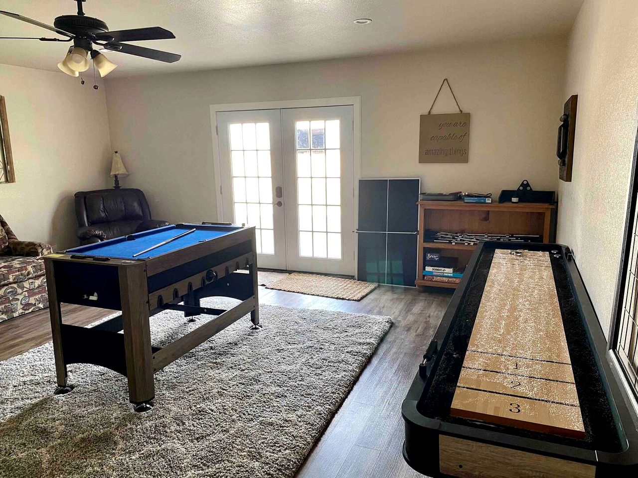 Spacious Ranch House Perfect for a Family Glamping Getaway in Mico, Texas