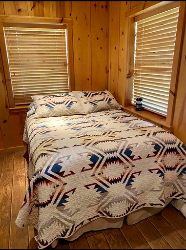 Cabins (United States of America, Mico, Texas)