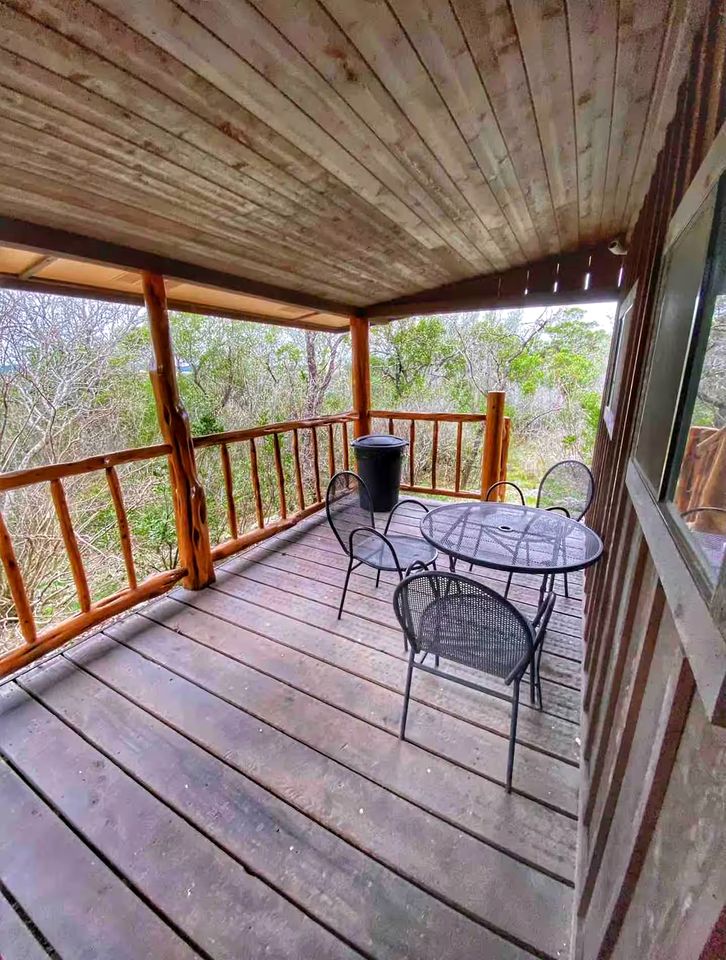 Rustic Studio Cabin in Texas Hill Country near Medina Lake, Perfect for a Weekend of Fishing or Kayaking