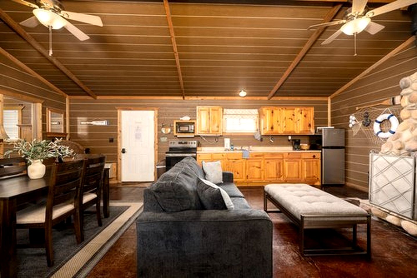 Cute Cabin Great for Family Getaways in Afton, Oklahoma