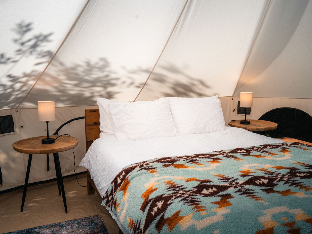 Spacious Dual Bell Tent Glamping Retreat with Forest Deck near Carson, Washington