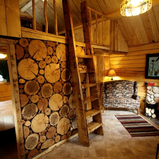 Cabins (United States of America, Tok, Alaska)