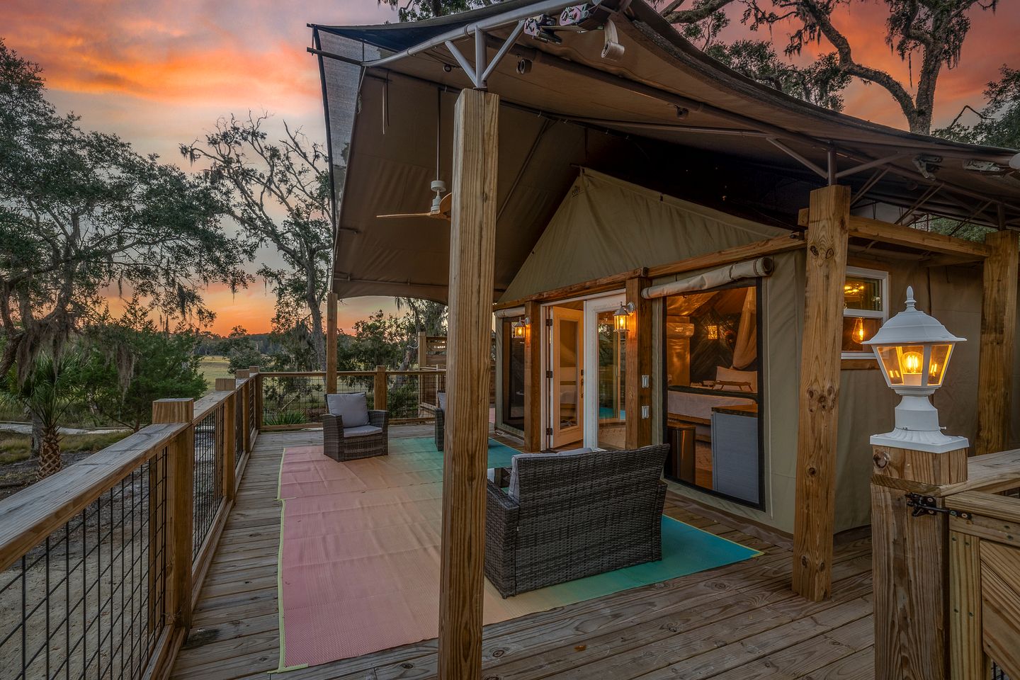Secluded Treehouse Tent Retreat on the Marsh with Outdoor Dining, Grilling Gear, Games, Views in Townsend, Georgia