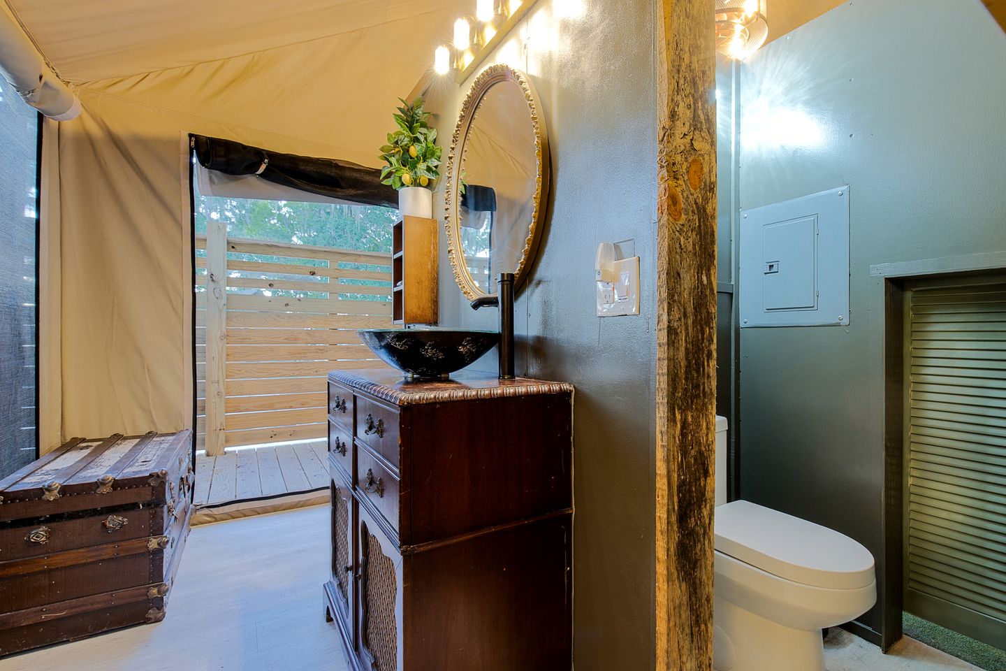 Marsh-View Treehouse Tent Glamping with Private Campsite, Wildlife Watching, BBQ, Fire Pit in Townsend, Georgia