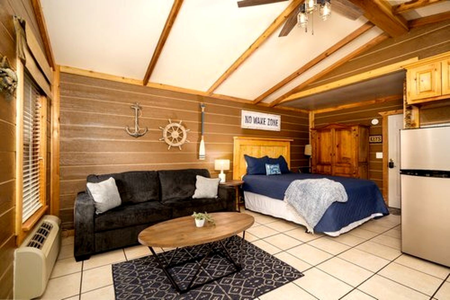 Peaceful Spacious Studio Cabin in Afton, Oklahoma