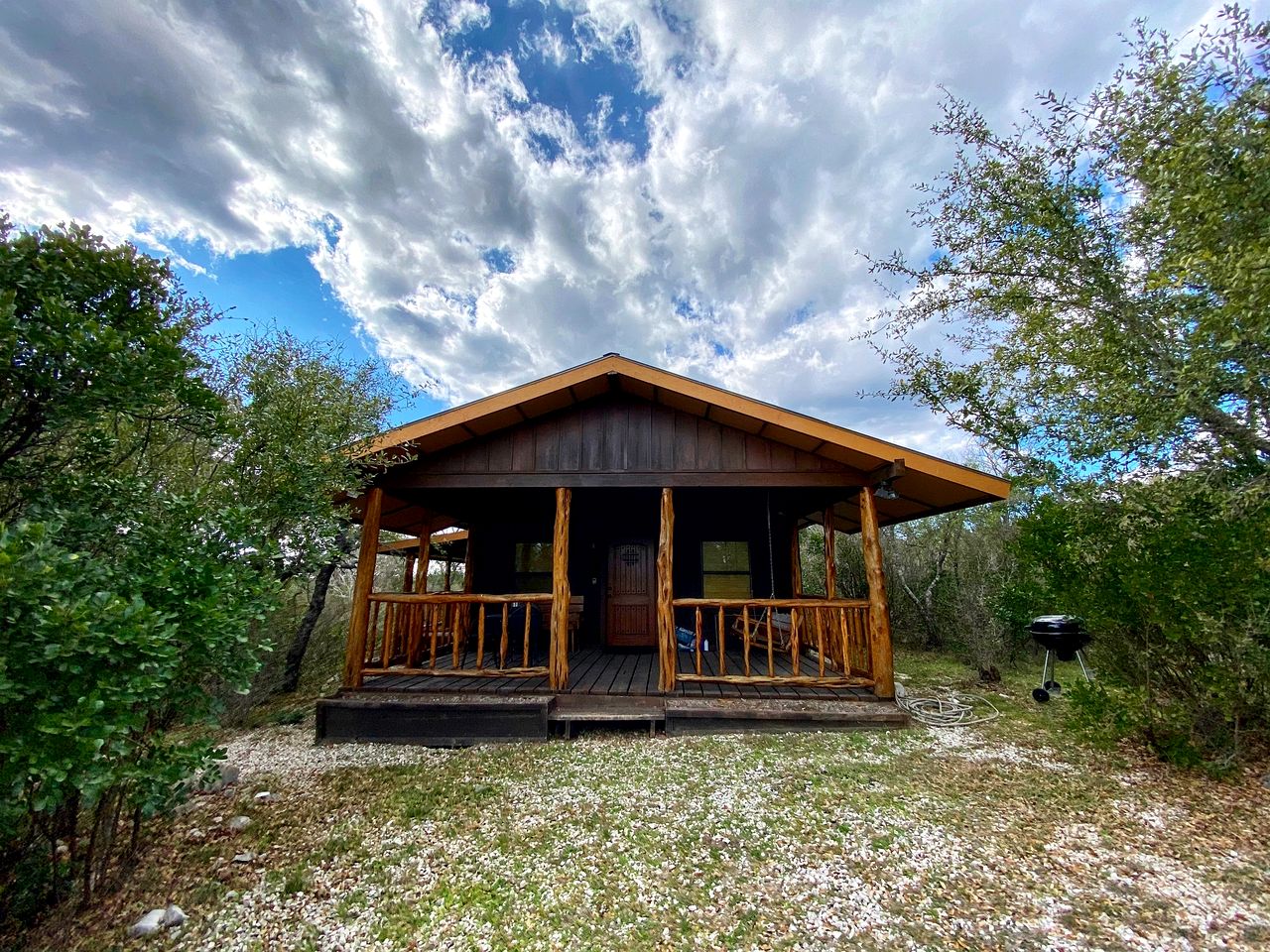 Cabins (United States of America, Mico, Texas)