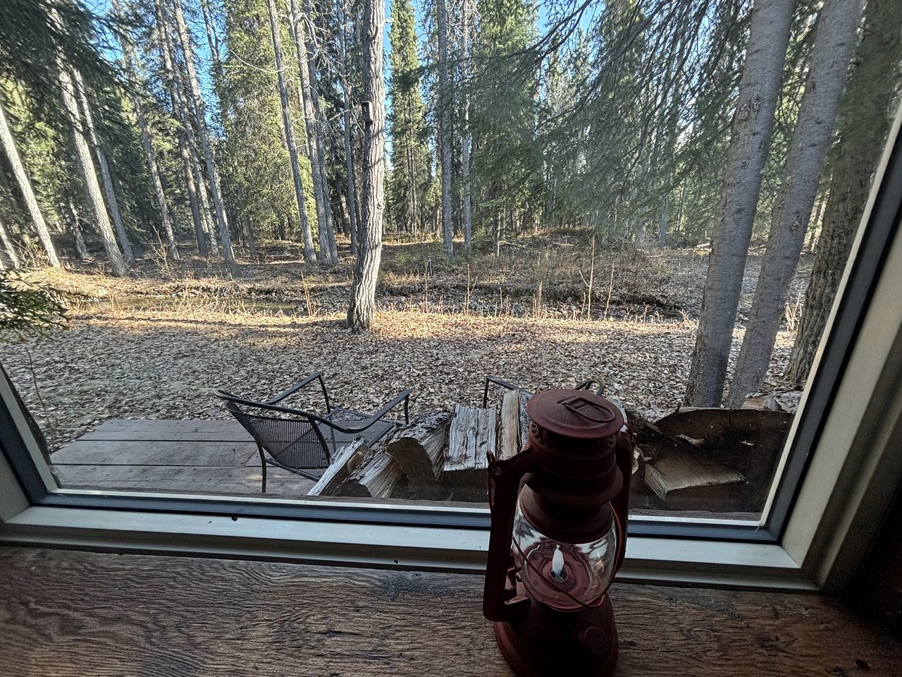Historical Cozy Off-Grid Cabin with Creekside Sauna near Log Cabin Creek, Tok Alaska