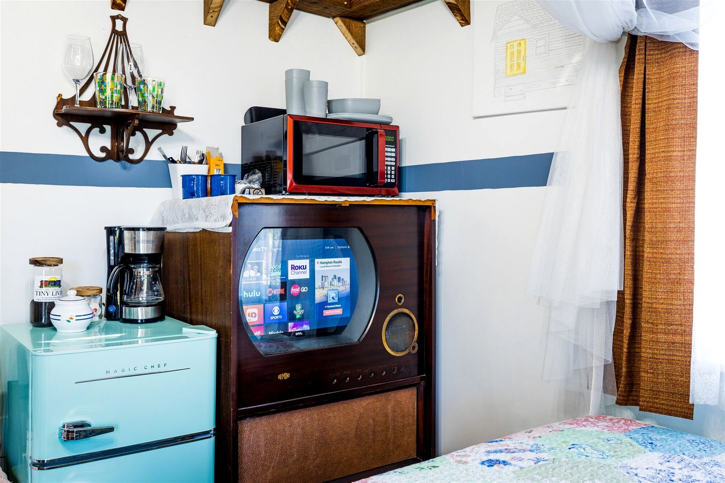 Gorgeous Tiny House with Fantastic Sights in Cape Charles, Virginia
