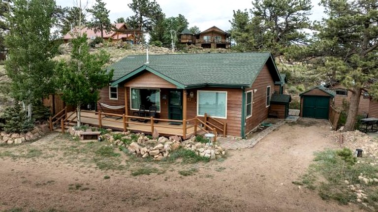 Lakefront Cabin with BBQ Grill, Perfect for a Weekend of Fishing in Red Lakes, Colorado