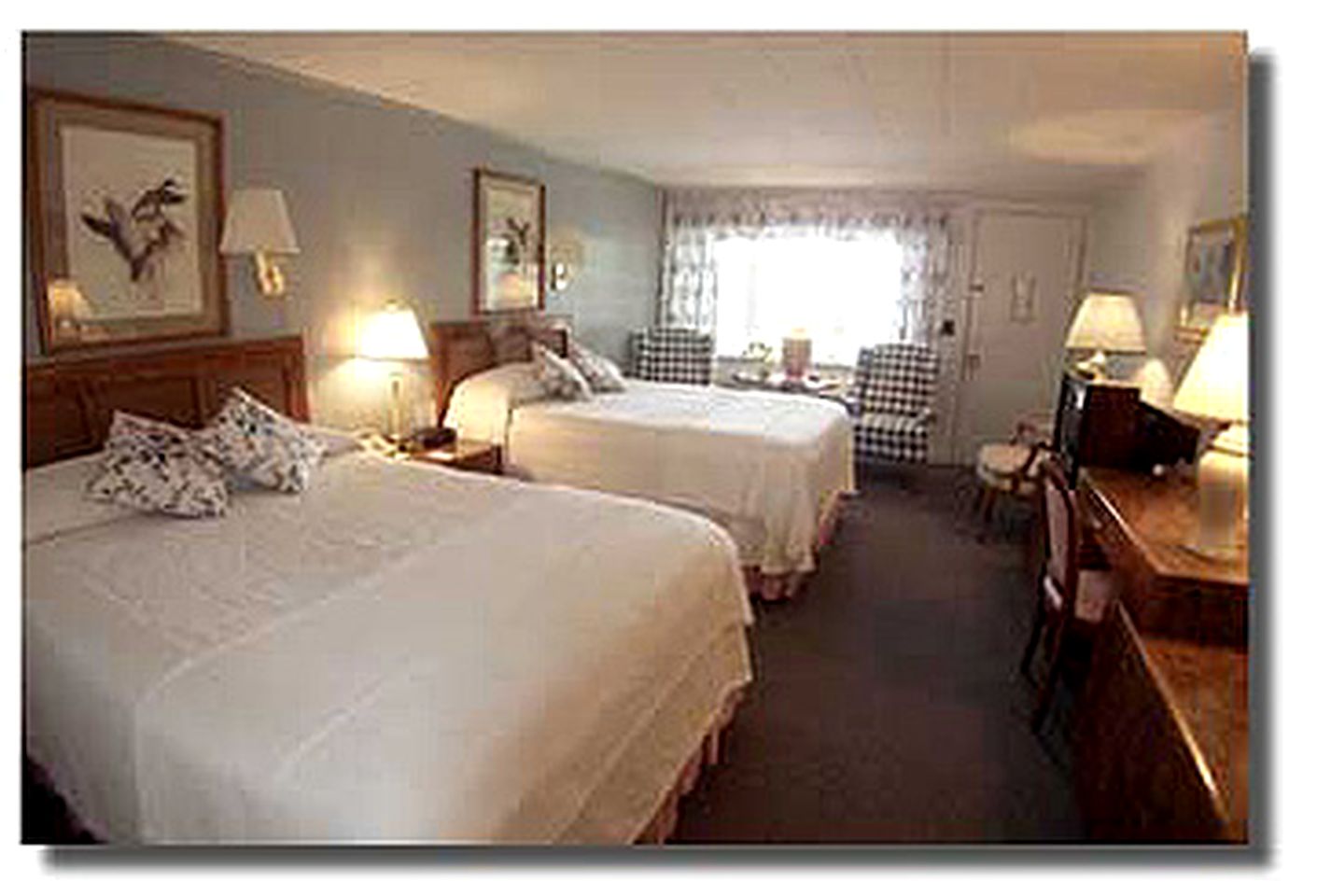Delightful Room for Couples in a Bed and Breakfast near Camden, Maine