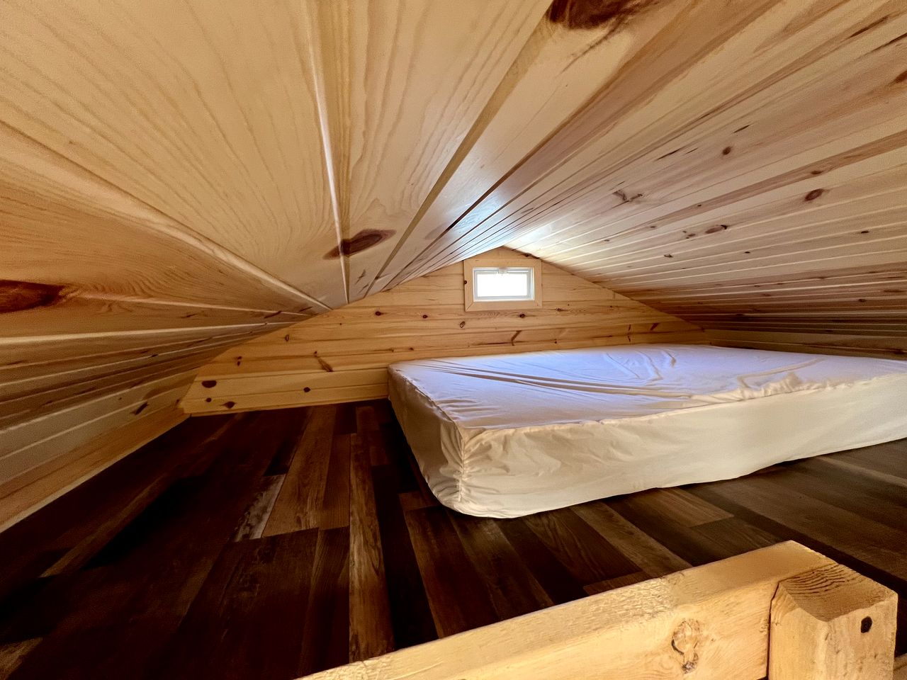 Equipped Cabin Great for to Recharge in South Dakota