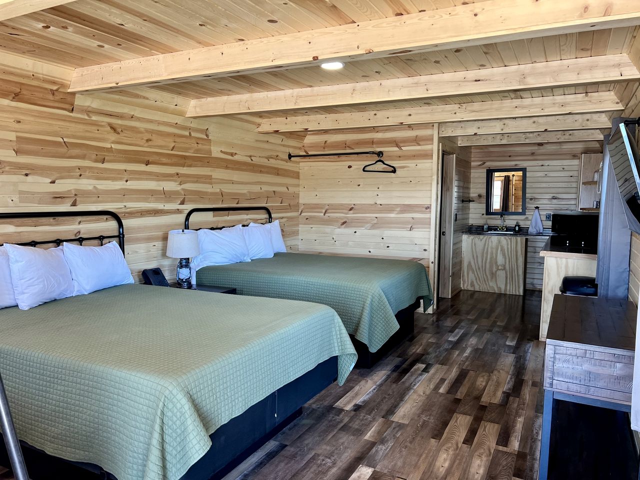 Equipped Cabin Great for to Recharge in South Dakota