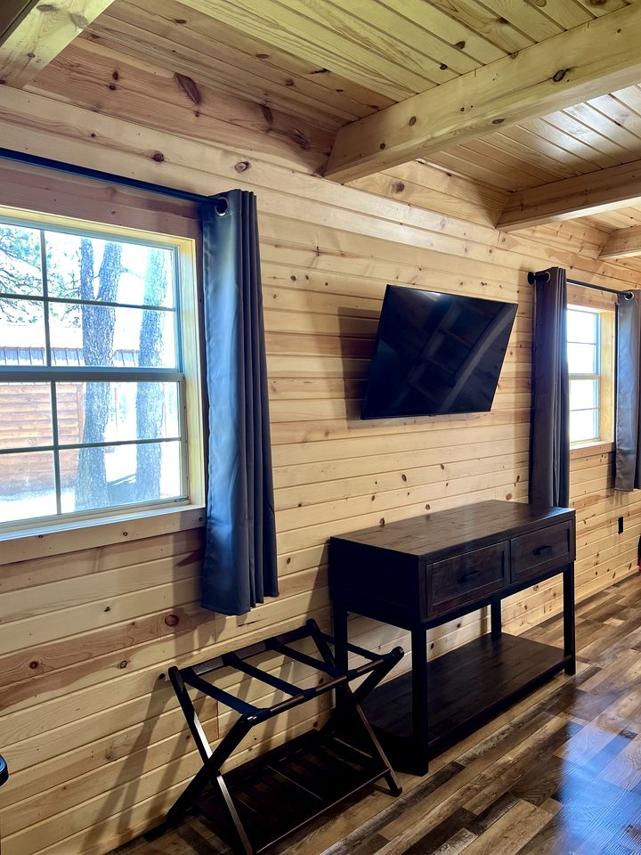 Equipped Cabin Great for to Recharge in South Dakota