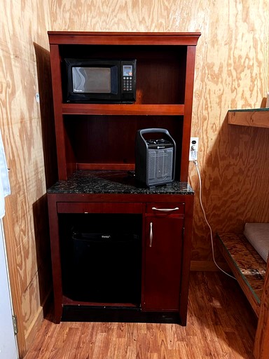 Cabins (United States of America, White Lake, Wisconsin)