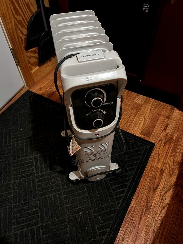 Couples Cabin Close to Wolf River for a Peaceful Escape near White Lake, Wisconsin