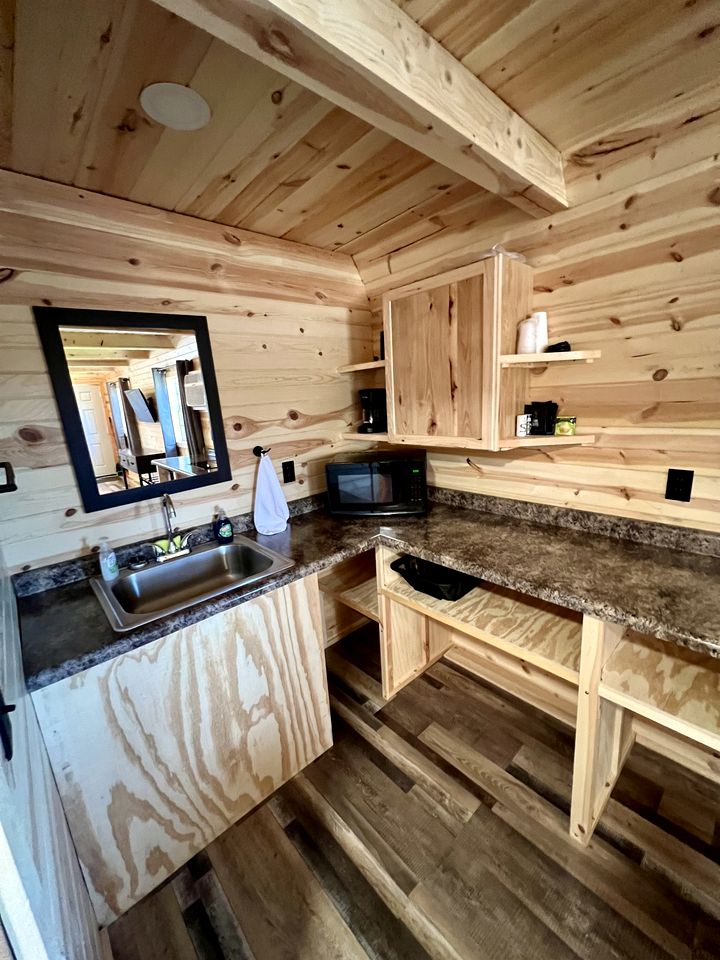 Stunning Wooden Cabin with Hiking Trails near in Rapid City, South Dakota