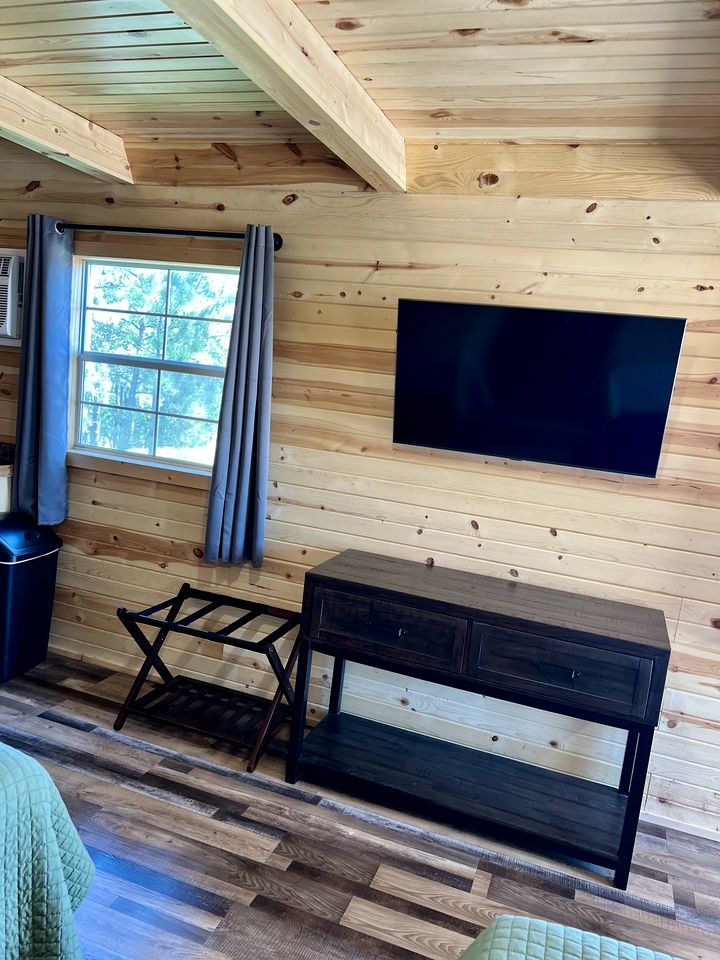 Stunning Wooden Cabin with Hiking Trails near in Rapid City, South Dakota