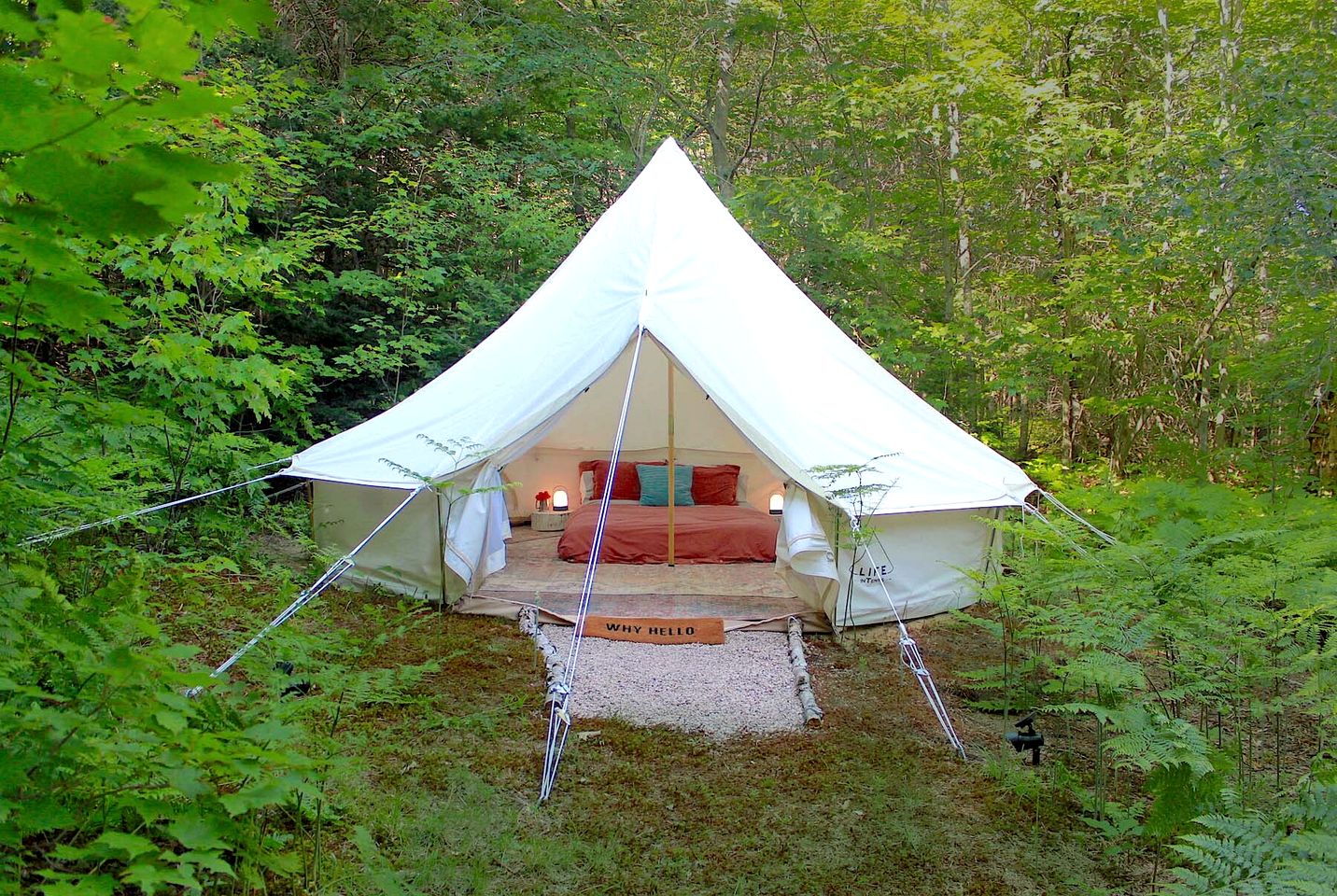 Incredible Secluded Off-Grid Bell Tent for a Peaceful Romantic Glamping Escape near Deer Lake in Ontario