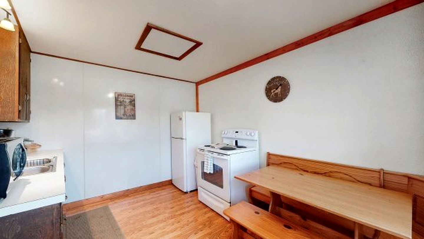 Cozy Glamping Cabin in Red Feather Lakes, Perfect for an Escape to the Rocky Mountains