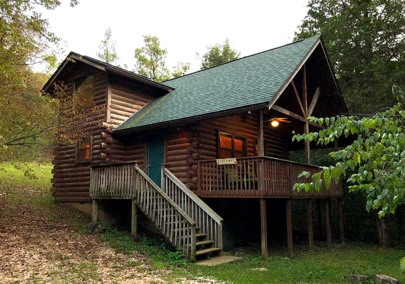 Rural Quaint Cabin with Large Private Deck and Hammock in Arkansas