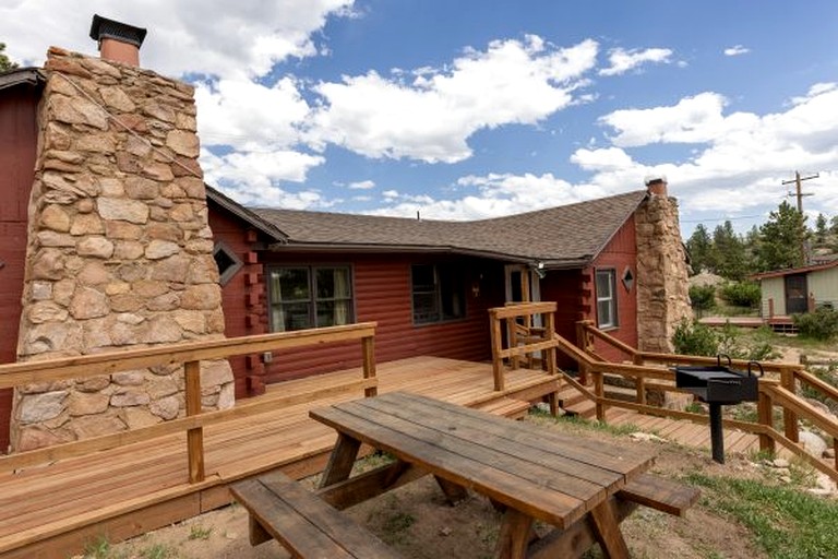 Conjoined Cabin in Red Feather Lakes, Colorado, Perfect for a Family Holiday