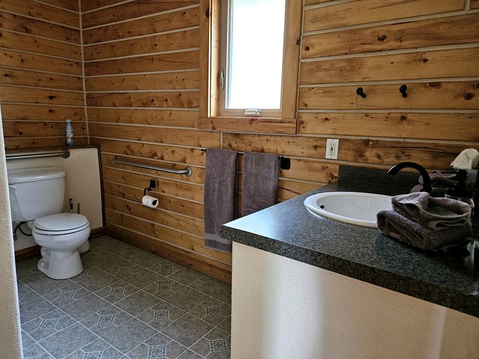 Log Cabins (United States of America, McCarthy, Alaska)