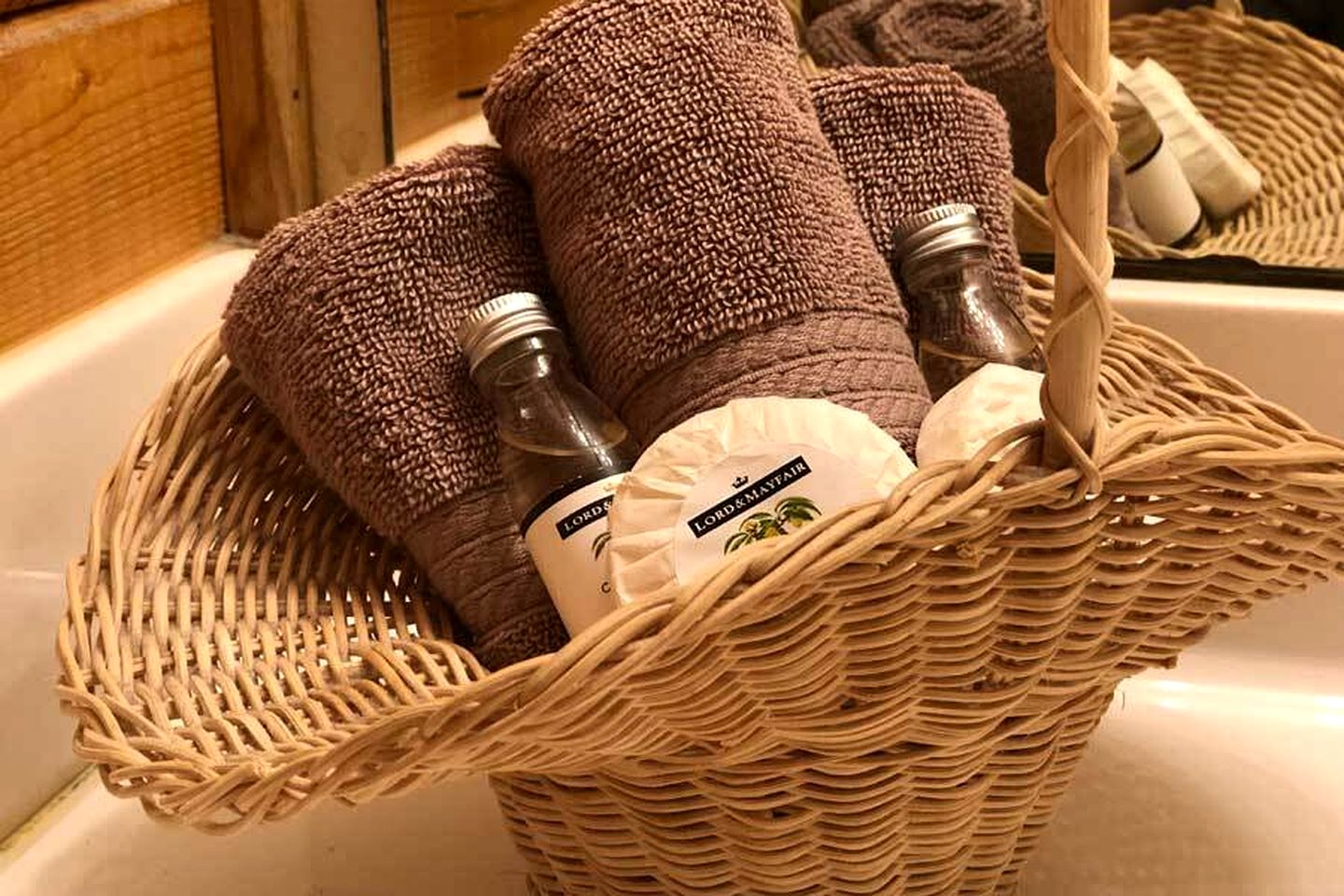 Beautiful Comfy Cabin Perfect for Families with Spa in Arkansas