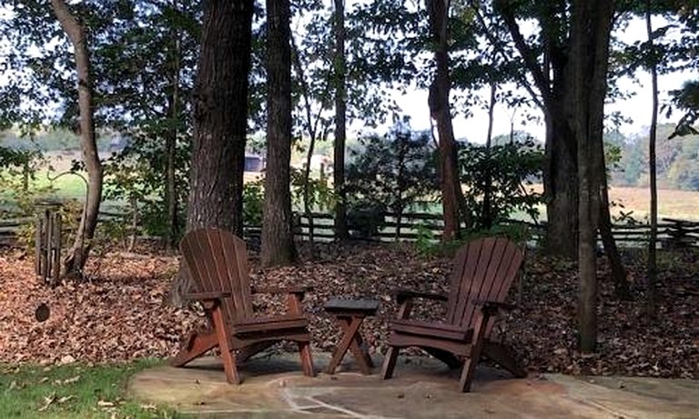 Yurts (United States of America, Bryson City, North Carolina)