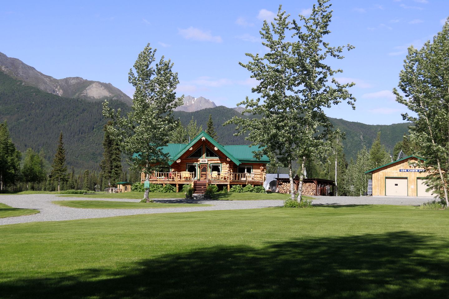 Secluded Rustic Wilderness Lodge & Cabin Retreat with Private Lake, Sauna & Adventure Trails near Tok, Alaska