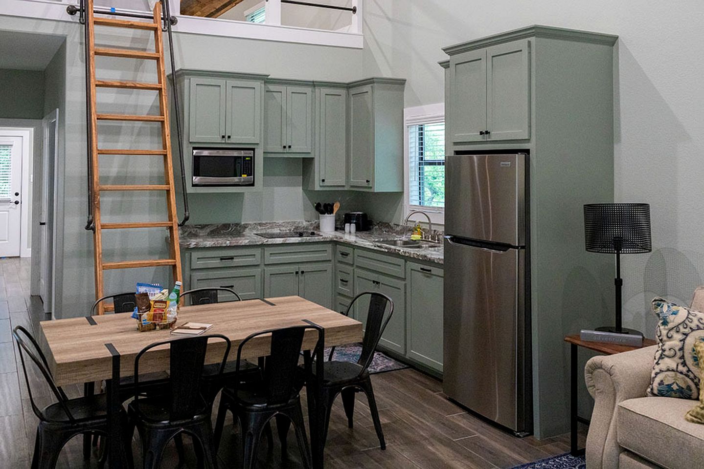 Dreamy Loft Cabin Ideal for Family Vacations in Livingston, Texas