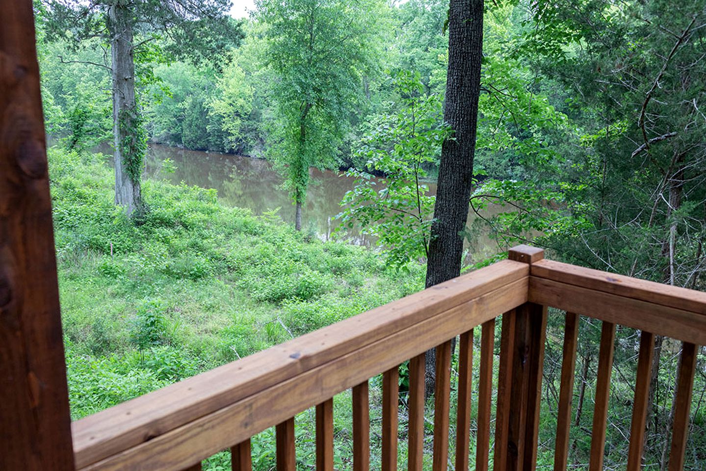 Dreamy Loft Cabin Ideal for Family Vacations in Livingston, Texas
