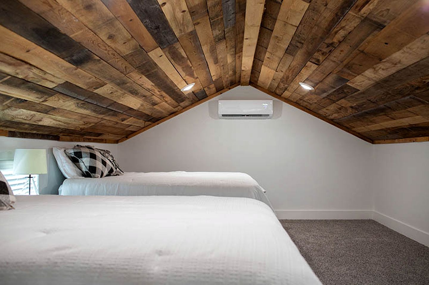 Enchanting Cabin Incredible for Outdoor Lovers in Livingston, Texas