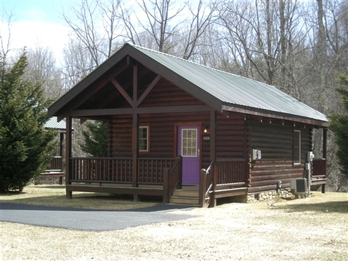Cabins (United States of America, Galax, Virginia)